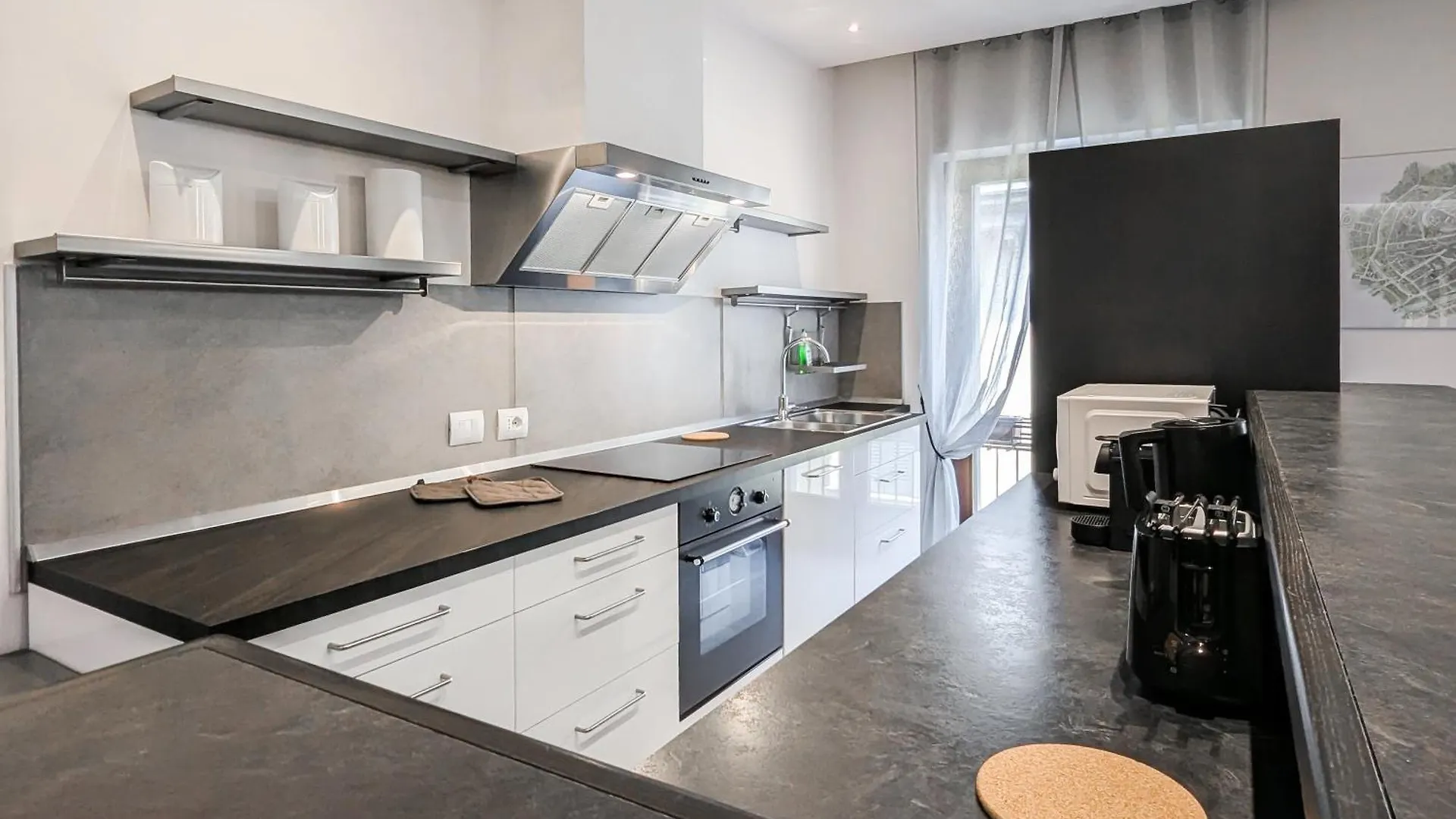 Flats4Rent Veronantica Verona
